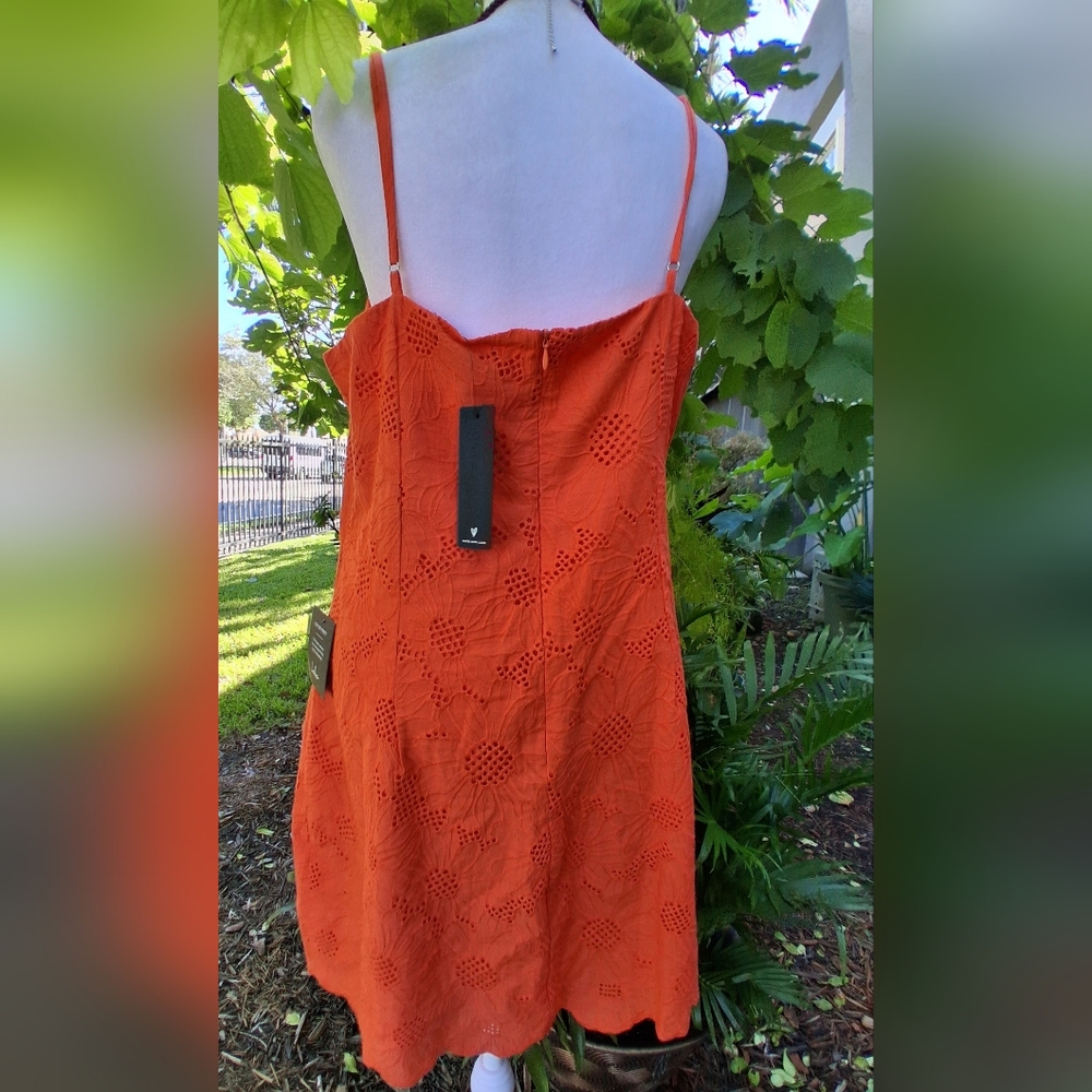 🔥NWT Lulus SUNNY GLOW EMBROIDERED Dress XL & FREE GIFT - Picture 16 of 16